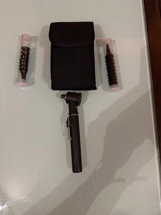 Otoscopio Riester ri-mini pen-scope