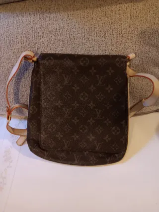 Bolso bandolera Louis Vuitton 27/25