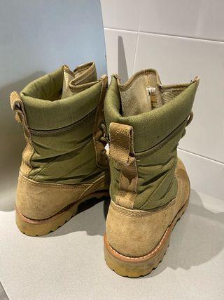 Botas de montaña militares