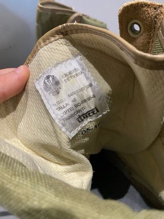 Botas de montaña militares