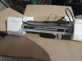 Reproductor DVD gris