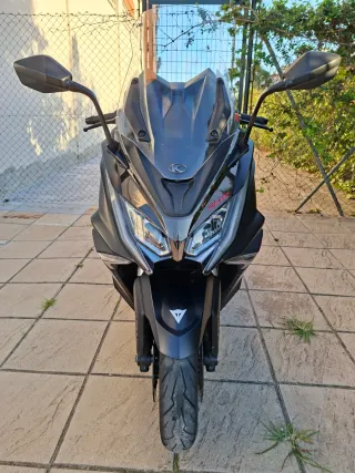 Kymco Ak 550 Negro