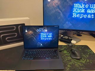 MacBook Pro M3 Pro 18GB RAM 512GB SSD