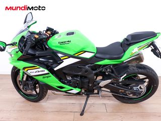 KAWASAKI NINJA ZX 4RR EDICIÓN 40 ANIVERSARIO