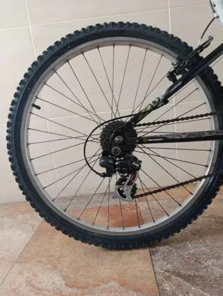 Bicicleta de Montaña Rockrider Blanca