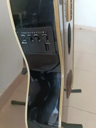 Guitarra Electroacústica Ibanez