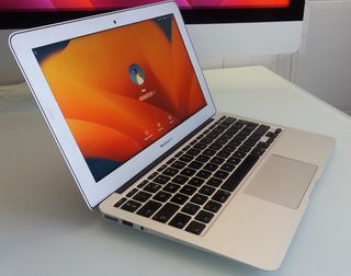 Apple MacBook Air 13 pulgadas con SSD MACBOOK