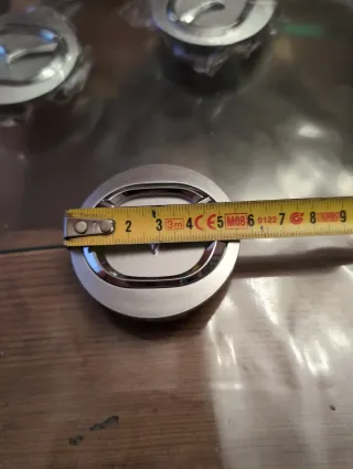 4 Tapas de Buje Mazda Nuevos