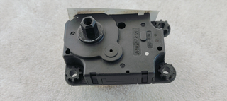 MOTOR APERTURA TRAMPILLAS CLIMATIZADOR RENAULT CA