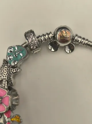Pulsera Pandora con Charms
