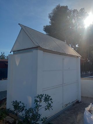 Casetta da Giardino in Metallo Bianca LLIRIA