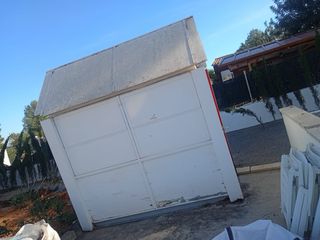 Casetta da Giardino in Metallo Bianca LLIRIA