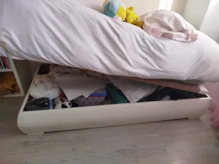 Urge!!2 Canapés de cama 90 cm piel blanca