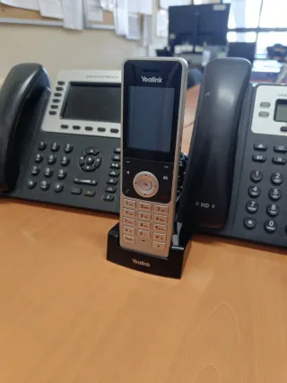 Teléfonos fijos e inalámbricos