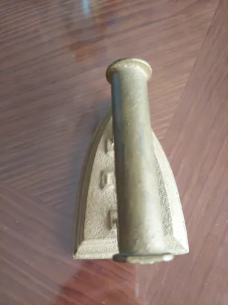 Plancha antigua de hierro