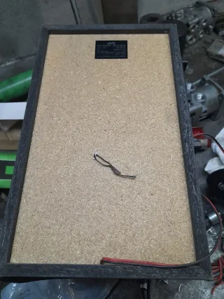 Altavoces JVC Negros