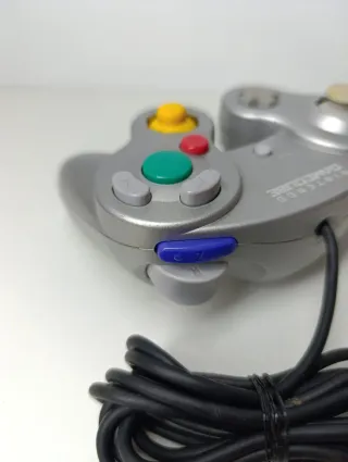 Mando Nintendo Gamecube Plateado