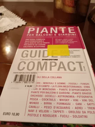 Piante per balconi e giardini. Conoscere, ricon...