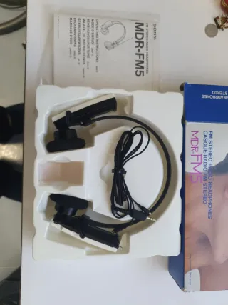 Sony MDR-FM5 Radio FM Estéreo Auriculares