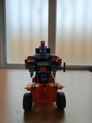 LEGO Technic Manipulador Telescópico