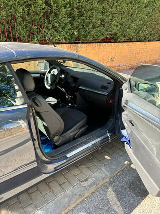 Opel Astra 2007