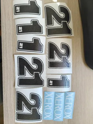 Dorsales personalizados para moto o coche