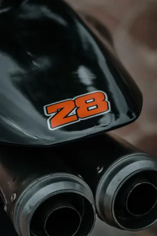 Dorsales personalizados para moto o coche