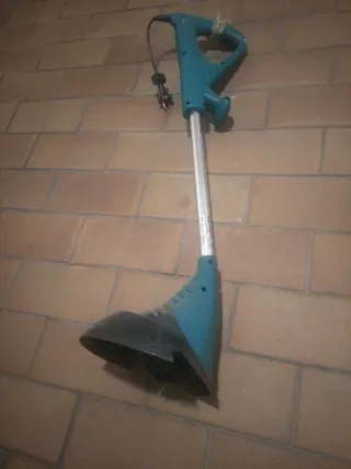 Cortasetos Bosch ART 23