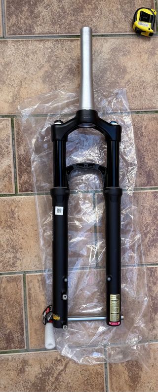 SR Suntour Raidon 100 LOR DS 29 Tapered Boost