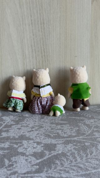 Familias Sylvanian en vitrina