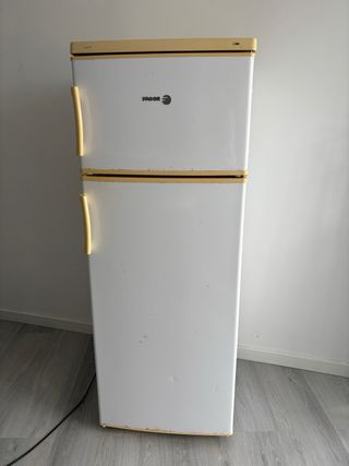 Frigorífico Fagor Classe A+ Usado