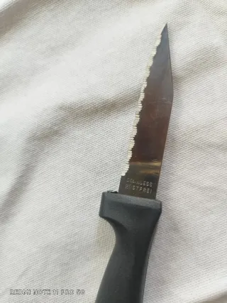 Set coltelli con ceppo in legno