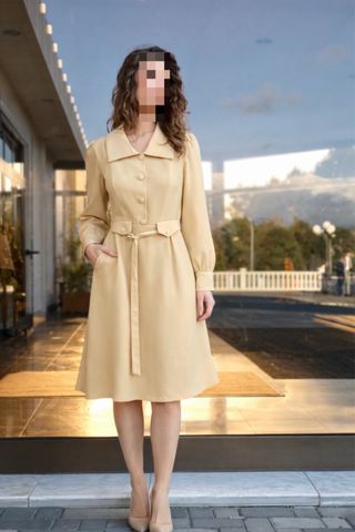 Vestido elegante amarillo abotonado