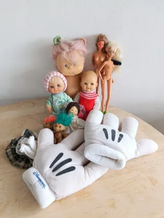 Lote muñecas antiguas Famosa Mattel trolls nenuco