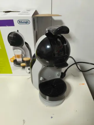 Cafetera Dolce Gusto Mini Me DeLonghi