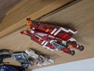 Lego 9497 Republic Striker-class Starfighter