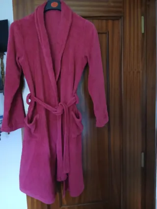Bata de casa rosa