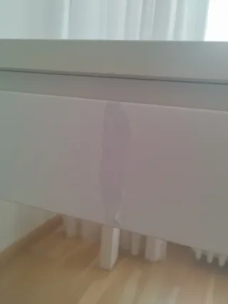 Mesa de salón extensible blanca