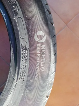 Neumático Michelin Primacy 4