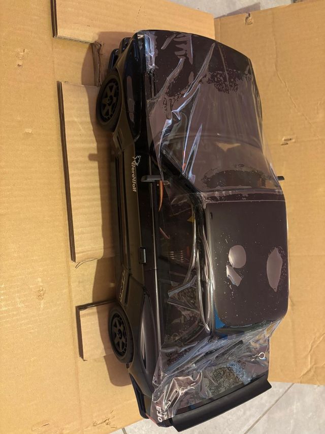 Coche RC HNR Werewolf 1/10 Brushless sin abrir