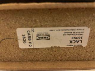 Estanterías Negras y Blancas