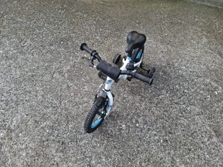 Bicicleta infantil 12 con ruedines