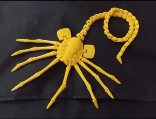 Pack Alien Xenomorfo peluche Facehugger articulado