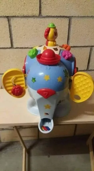 Tobogán de pelotas musical para bebés