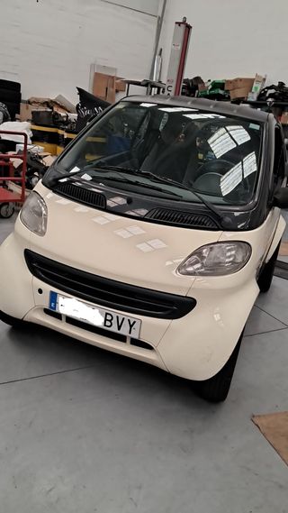Smart City Coupe del año 2002.
