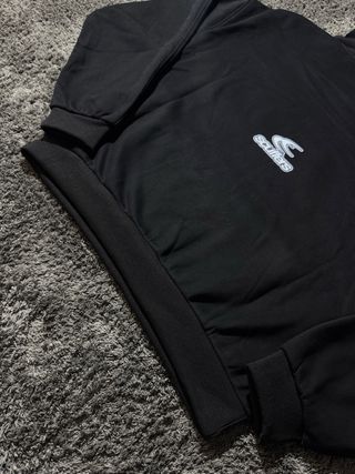 Sudadera Scuffers Studios Negra  - Talla M