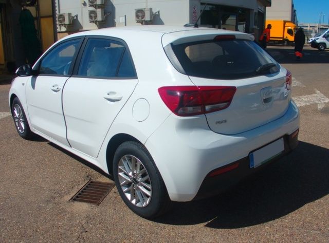 KIA Rio * EN OFERTA HASTA FIN DE MES!!!