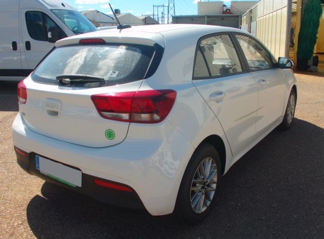 KIA Rio * EN OFERTA HASTA FIN DE MES!!!