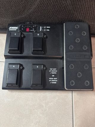 Amplificador Line 6 Negro