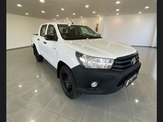 TOYOTA Hilux 2.4 D4D Cabina Doble GX